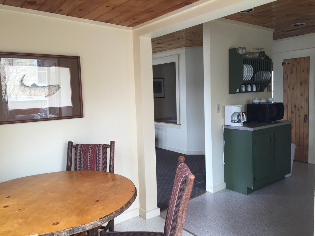 Willoughvale Inn Westmore Newport Szoba fotó